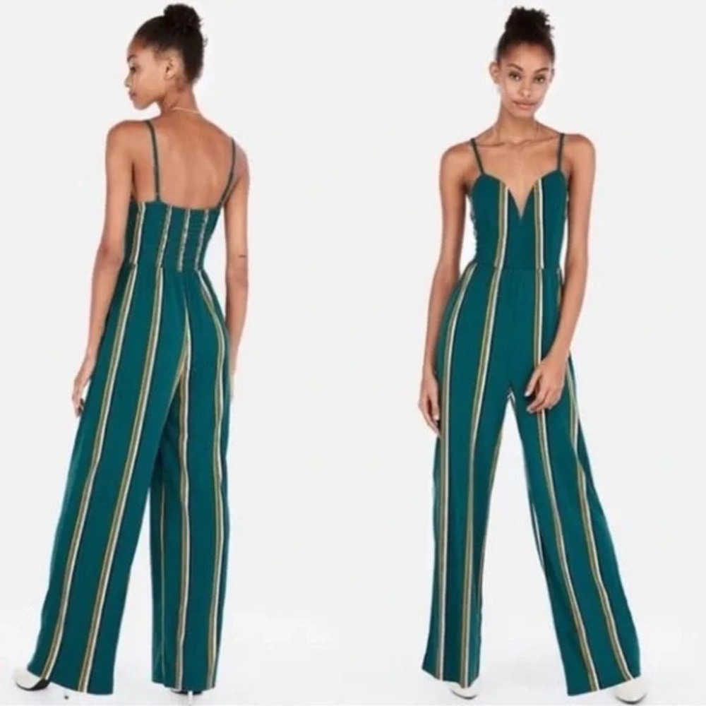 Express Wired V Neck Halter Jumpsuit Size Medium Wide Leg